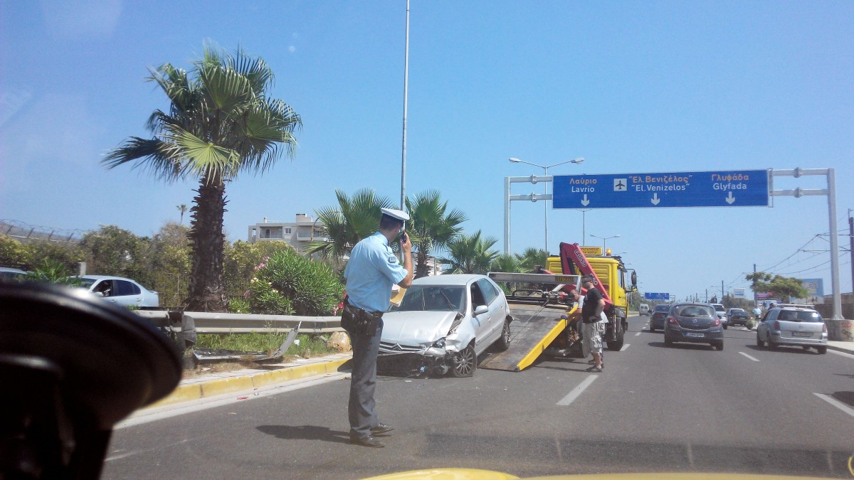 Λεωφόρος Ποσειδώνος. Παλαιό αεροδρόμιο.