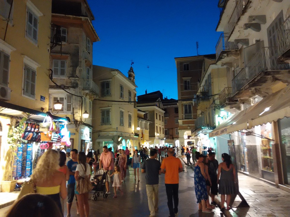 Βόλτα στα καντούνια της Κέρκυρας